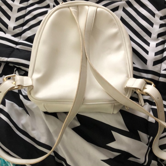 Bag - Picture 2 of 3